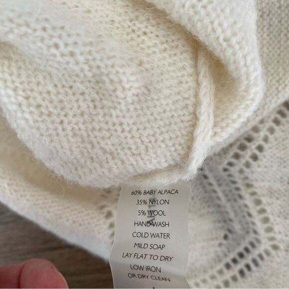Peruvian Connection NWTs Angelica Pullover Open Back Cream Sweater Medium Alpaca - Picture 8 of 8